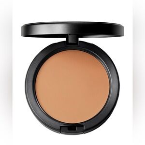 MAC Studio Fix Powder Plus Foundation 24 HR Oil Control Blur/Matte Finish - NW15